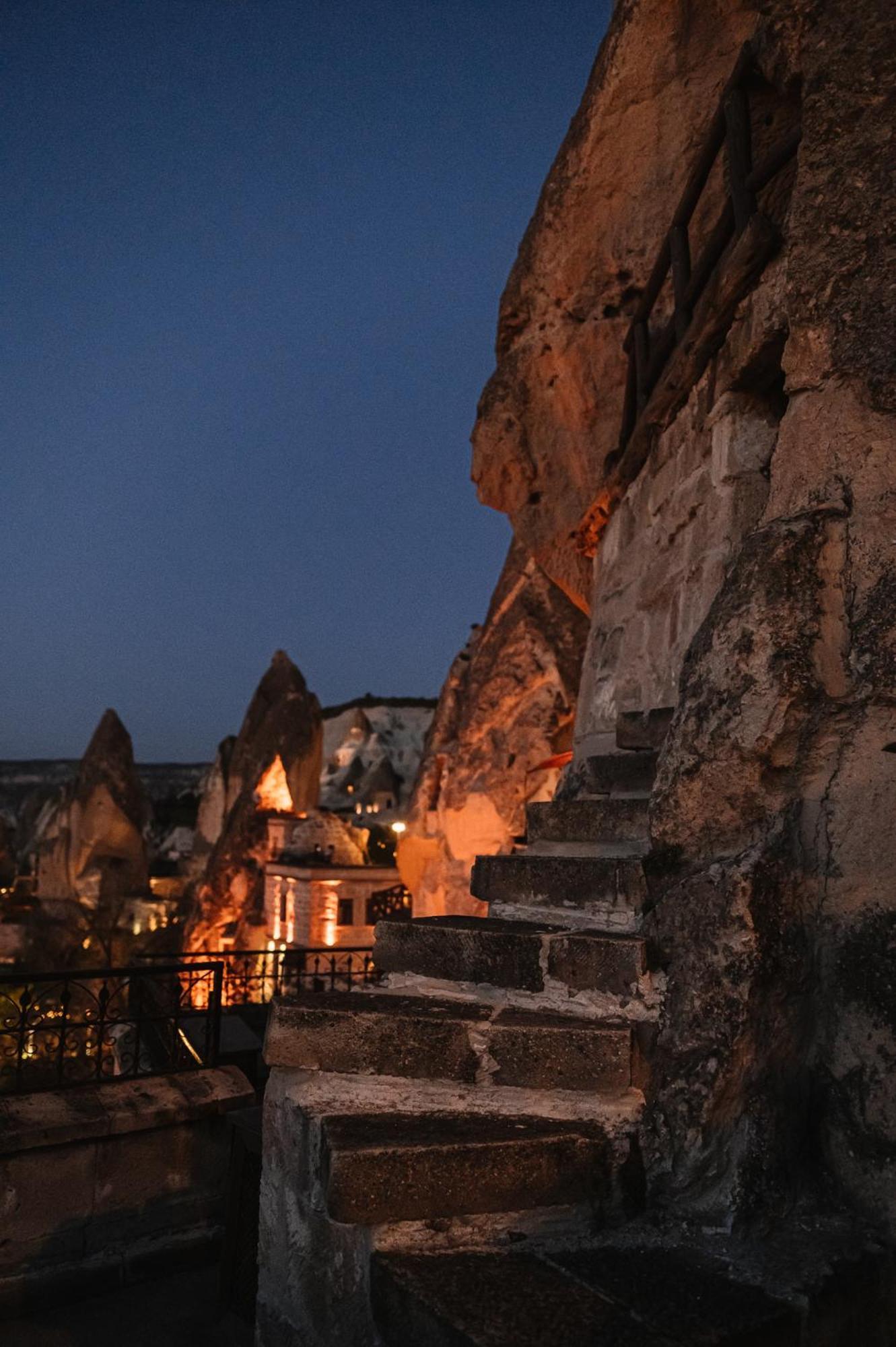 Cappadocia Cave Suites Adult Only Гьореме Екстериор снимка