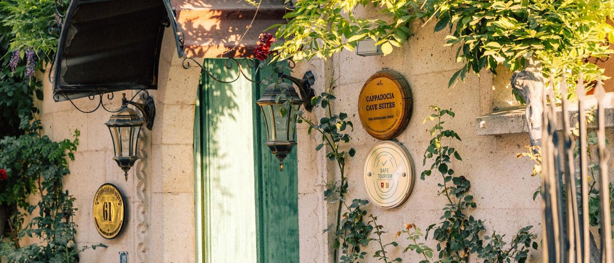 Cappadocia Cave Suites Adult Only Гьореме Екстериор снимка