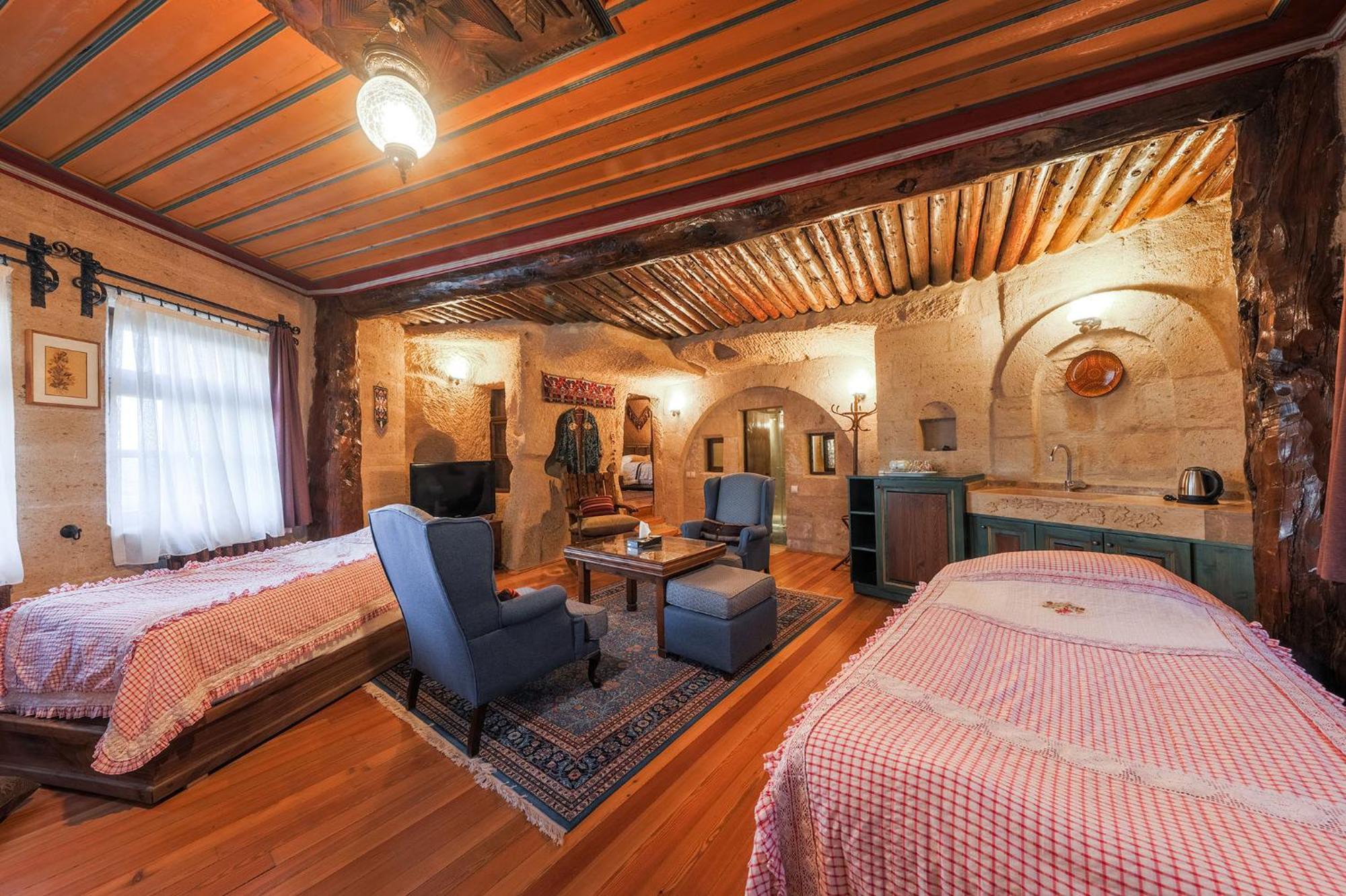 Cappadocia Cave Suites Adult Only Гьореме Екстериор снимка